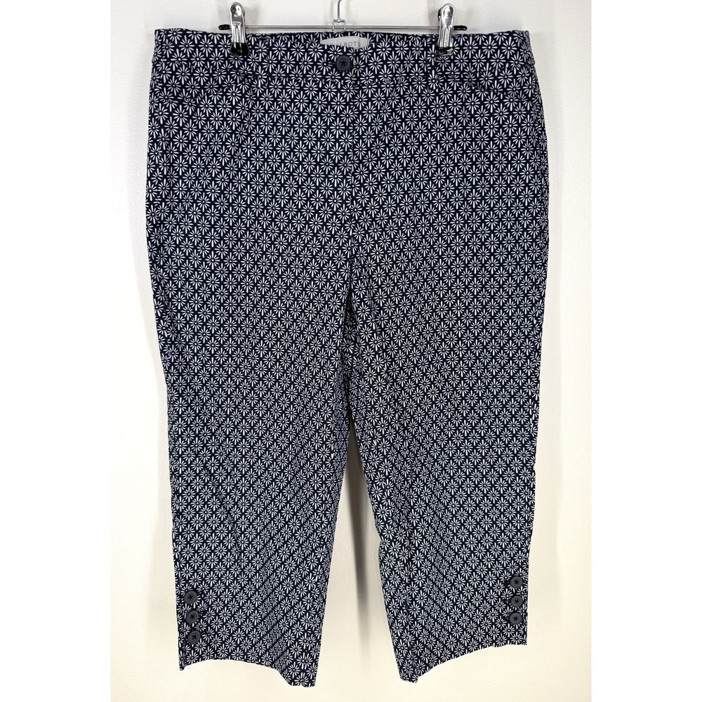 Talbots Perfect Crop Pant Size 12 Navy White Starburst Print Button Ankle Shorts